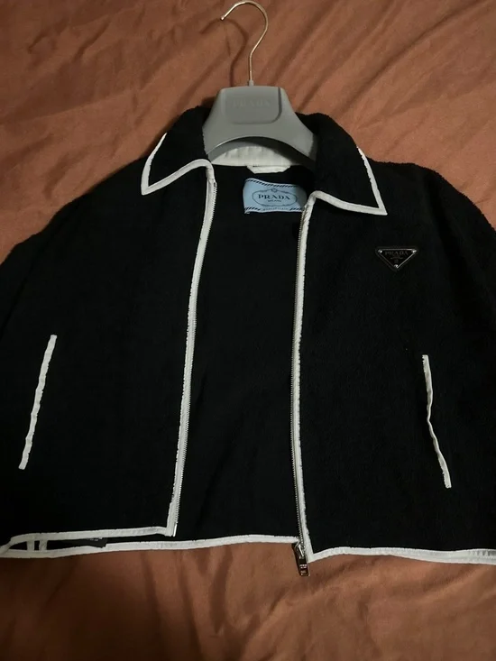 PRADA jacket - Picture 3 of 6